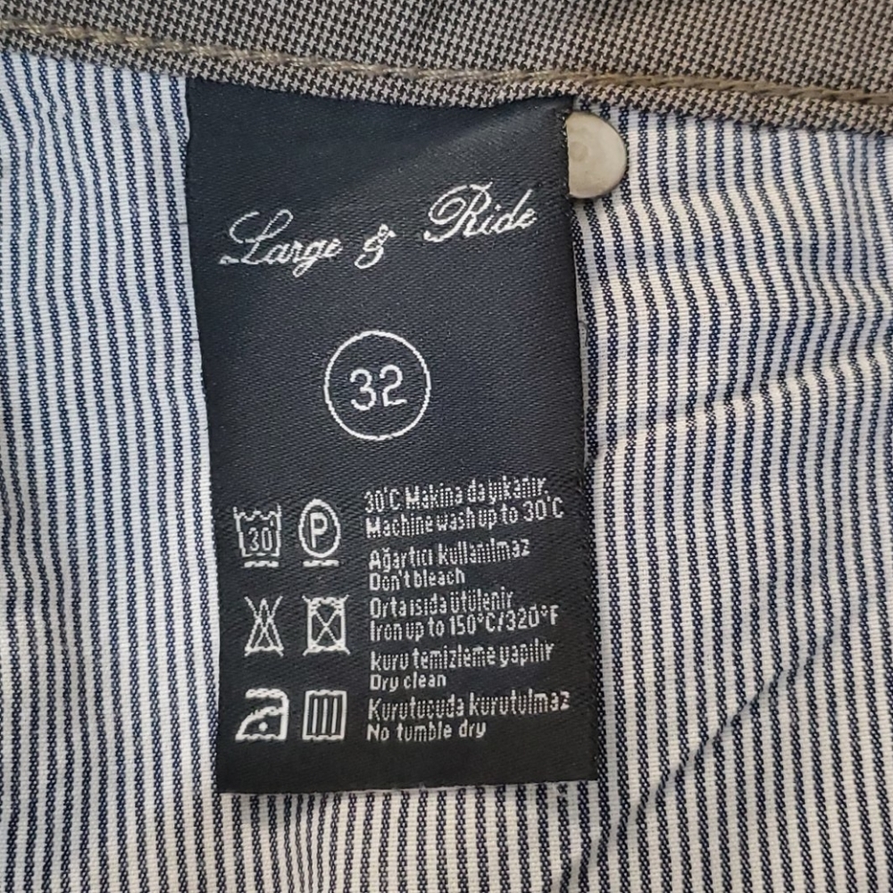 Pants - Picture 6 of 6
